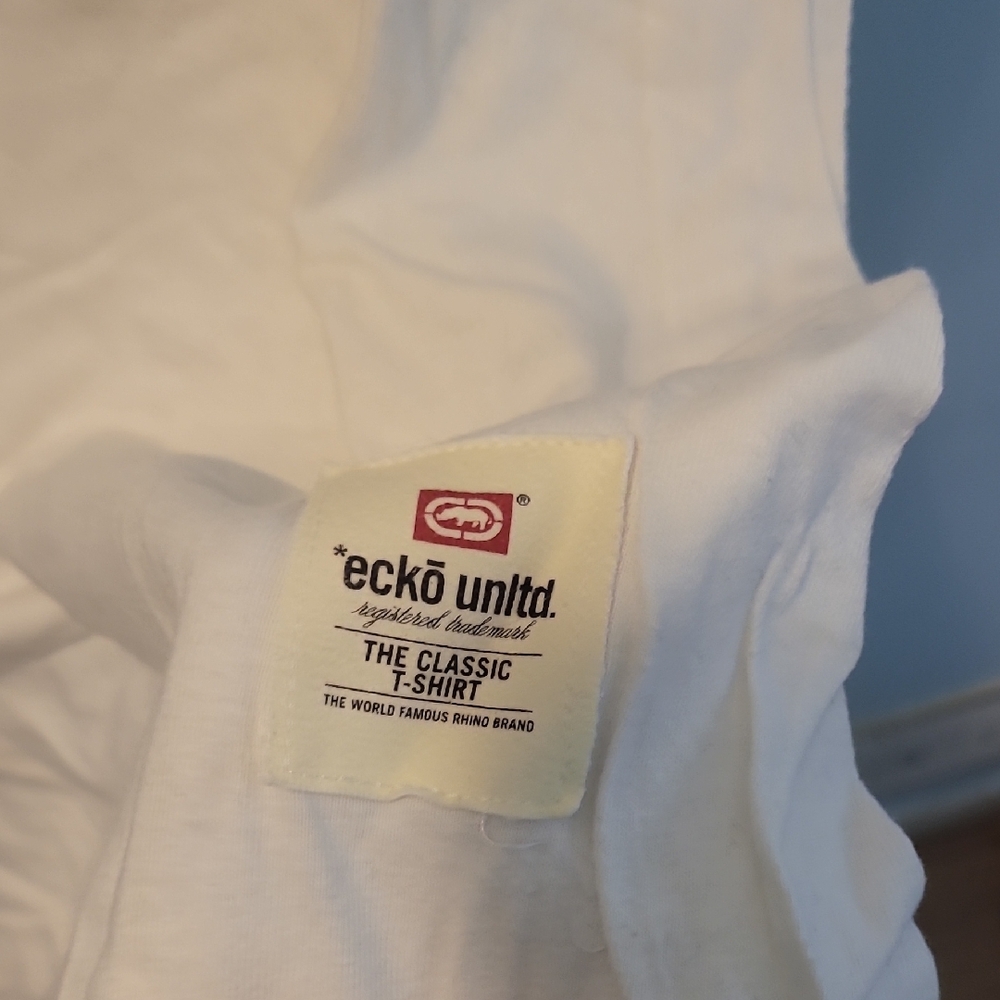 Y2K Ecko Unltd White Graphic Tee with Yellow and Blue Accents - Picture 5 of 6